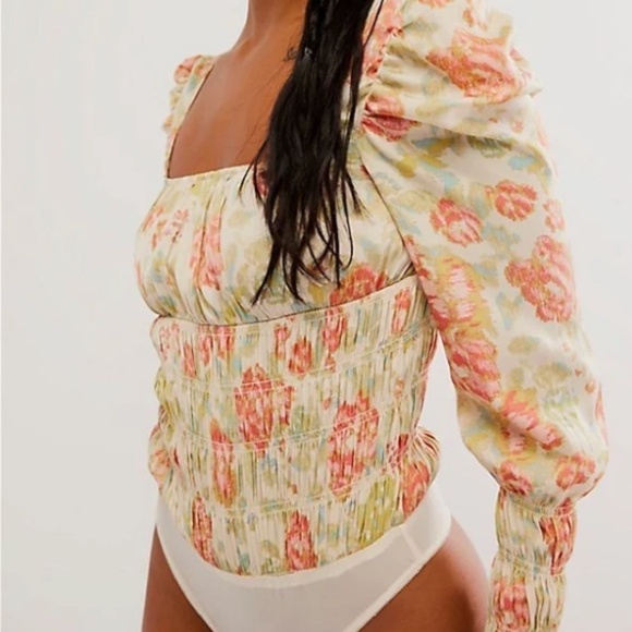 Free People Intimately Women's Smock It To You Bodysuit SMALL Creme Orange Snap - Picture 1 of 11